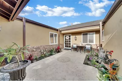 21382 Lemontree, Huntington Beach, CA 92646 - Photo 3