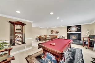 21382 Lemontree, Huntington Beach, CA 92646 - Photo 5