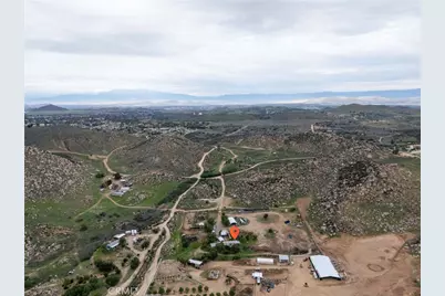 18623 Lawton Boulevard, Perris, CA 92570 - Photo 51