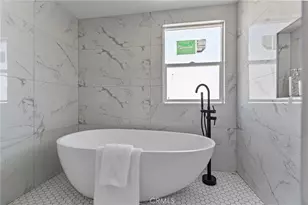1010 W 223rd St, Torrance, CA 90502 - Photo 23