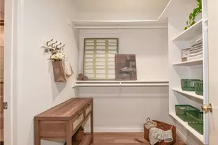 6016 Bixby Village Dr, Long Beach, CA 90803 - Photo 15