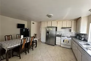 23921 Barton, Lake Forest, CA 92630 - Photo 7