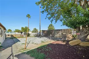 11285 Cherry Ave, Cherry Valley, CA 92223 - Photo 45