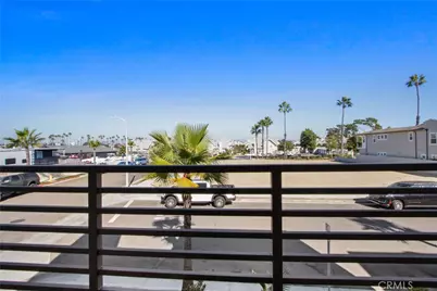 208 Ocean Place, Seal Beach, CA 90740 - Photo 51