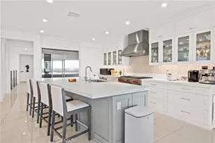 208 Ocean Pl, Seal Beach, CA 90740 - Photo 31