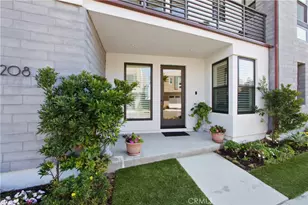 208 Ocean Pl, Seal Beach, CA 90740 - Photo 9