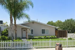 175 N Tahquitz, Hemet, CA 92543 - Photo 1