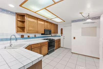24292 Airporter, Laguna Niguel, CA 92677 - Photo 21