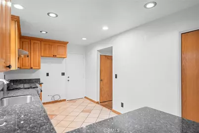 801 Weeks, East Palo Alto, CA 94303 - Photo 17