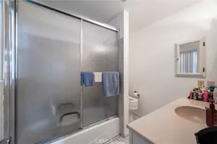 352 E 49th, Long Beach, CA 90805 - Photo 17