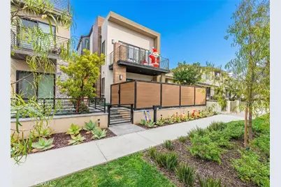 603 Delaware Street, Huntington Beach, CA 92648 - Photo 3