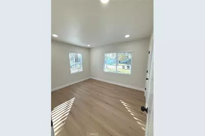 1207 S Van Ness, Santa Ana, CA 92707 - Photo 11