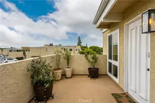 16 Oval, Irvine, CA 92604 - Photo 3