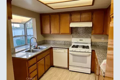 3100 Jeannie Cmn, Santa Ana, CA 92703 - Photo 7