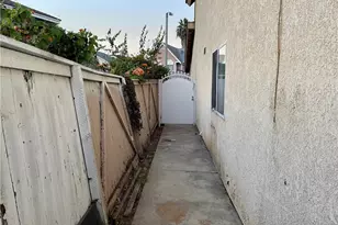 3100 Jeannie Cmn, Santa Ana, CA 92703 - Photo 19