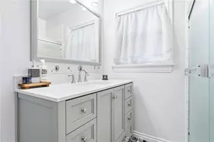 12823 Barlin Ave, Downey, CA 90242 - Photo 9
