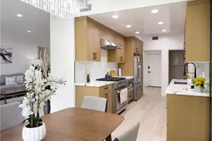 1944 Glendon, Los Angeles, CA 90025 - Photo 25