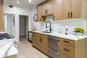 1944 Glendon, Los Angeles, CA 90025 - Photo 29