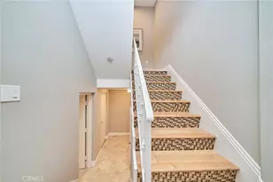 681 S Norton Ave, Los Angeles, CA 90005 - Photo 5