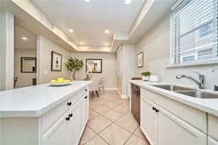 681 S Norton Ave, Los Angeles, CA 90005 - Photo 17