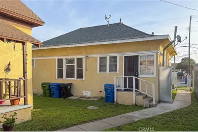 1207 Bay View, Wilmington, CA 90744 - Photo 3