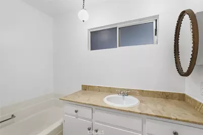 545 Chestnut #116, Long Beach, CA 90802 - Photo 9