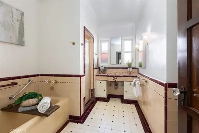 3730 Walnut Avenue, Long Beach, CA 90807 - Photo 17