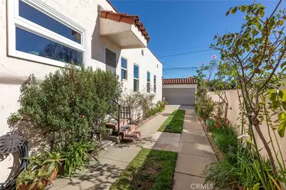 3730 Walnut Avenue, Long Beach, CA 90807 - Photo 27