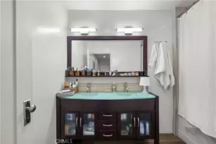 915 S Wooster, Los Angeles, CA 90035 - Photo 57