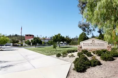 2231 Nelson, Tustin, CA 92782 - Photo 53