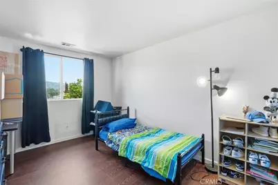 9660 Pine Orchard St, Pacoima, CA 91313 - Photo 21