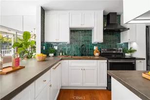 1400 N Sweetzer Ave, West Hollywood, CA 90069 - Photo 13