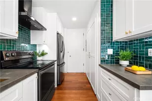 1400 N Sweetzer Ave, West Hollywood, CA 90069 - Photo 17