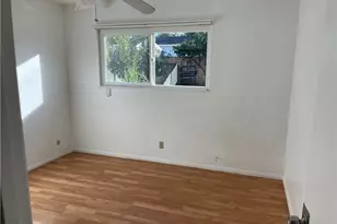 825 Sonora Rd, Costa Mesa, CA 92626 - Photo 17