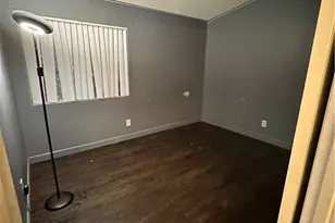 165 Racquet Club Dr, Compton, CA 90220 - Photo 39