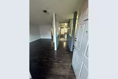 165 Racquet Club Drive, Compton, CA 90220 - Photo 5