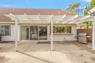 16602 Yvette, Cerritos, CA 90703 - Photo 37