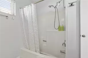 5475 Twin Lakes Dr, Cypress, CA 90630 - Photo 11