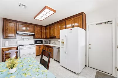 808 E 3 Rd Avenue, La Habra, CA 90631 - Photo 19