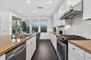 120 Gemstone, Irvine, CA 92620 - Photo 11