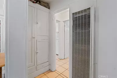 1036 W 107th, Los Angeles, CA 90044 - Photo 15