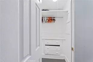 1036 W 107th, Los Angeles, CA 90044 - Photo 31