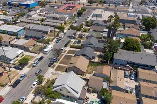 1036 W 107th, Los Angeles, CA 90044 - Photo 5