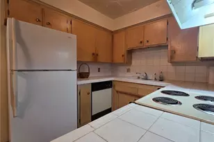 913 Victor, Inglewood, CA 90302 - Photo 7