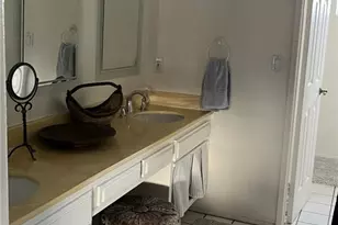 2042 W Beverly Dr, Orange, CA 92868 - Photo 25