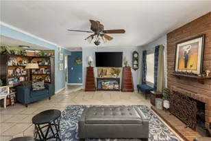 2042 W Beverly Dr, Orange, CA 92868 - Photo 5