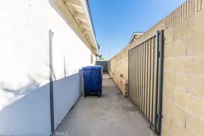 7425 Bradley Drive, Buena Park, CA 90620 - Photo 27