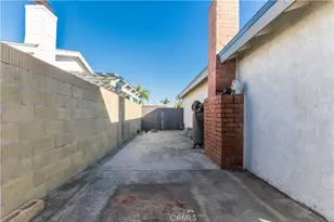 7425 Bradley Dr, Buena Park, CA 90620 - Photo 21