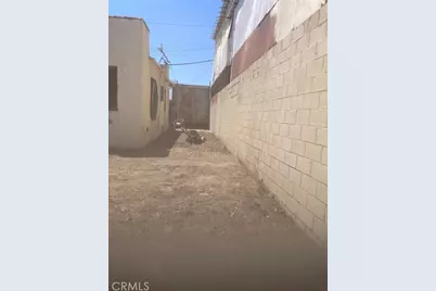 9811 S Vermont, Los Angeles, CA 90044 - Photo 15