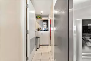 525 E Seaside, Long Beach, CA 90802 - Photo 47